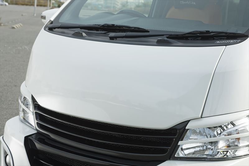 新品•未使用】CRS 日産キャラバン用 ABS製 バッドパネル 未塗装